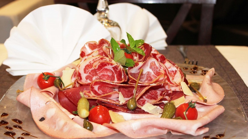 Piano di salumi